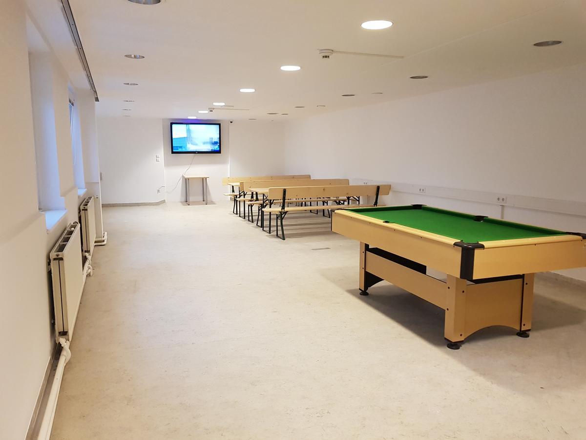 Easyroom Vienna - Low Budget Hostel ภายนอก รูปภาพ